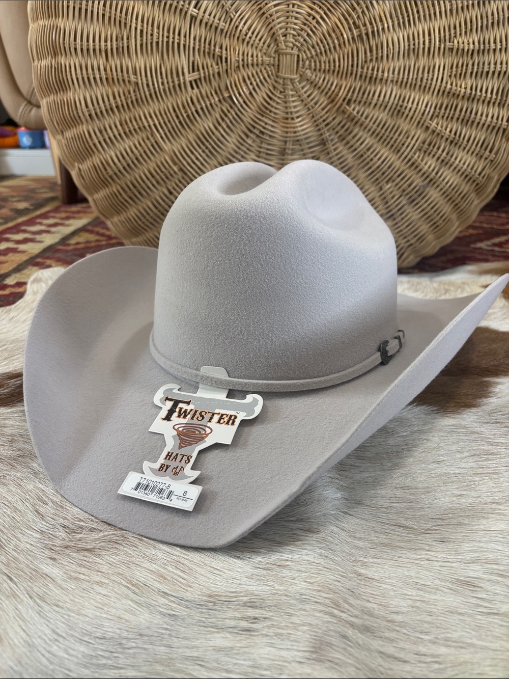 Twister Light Gray Felt Western Cowboy Hat size 8